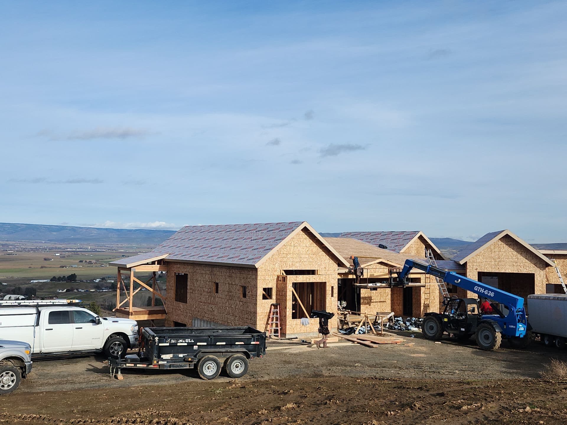 Trusted Roofing Contractor Serving Selah Since 1996