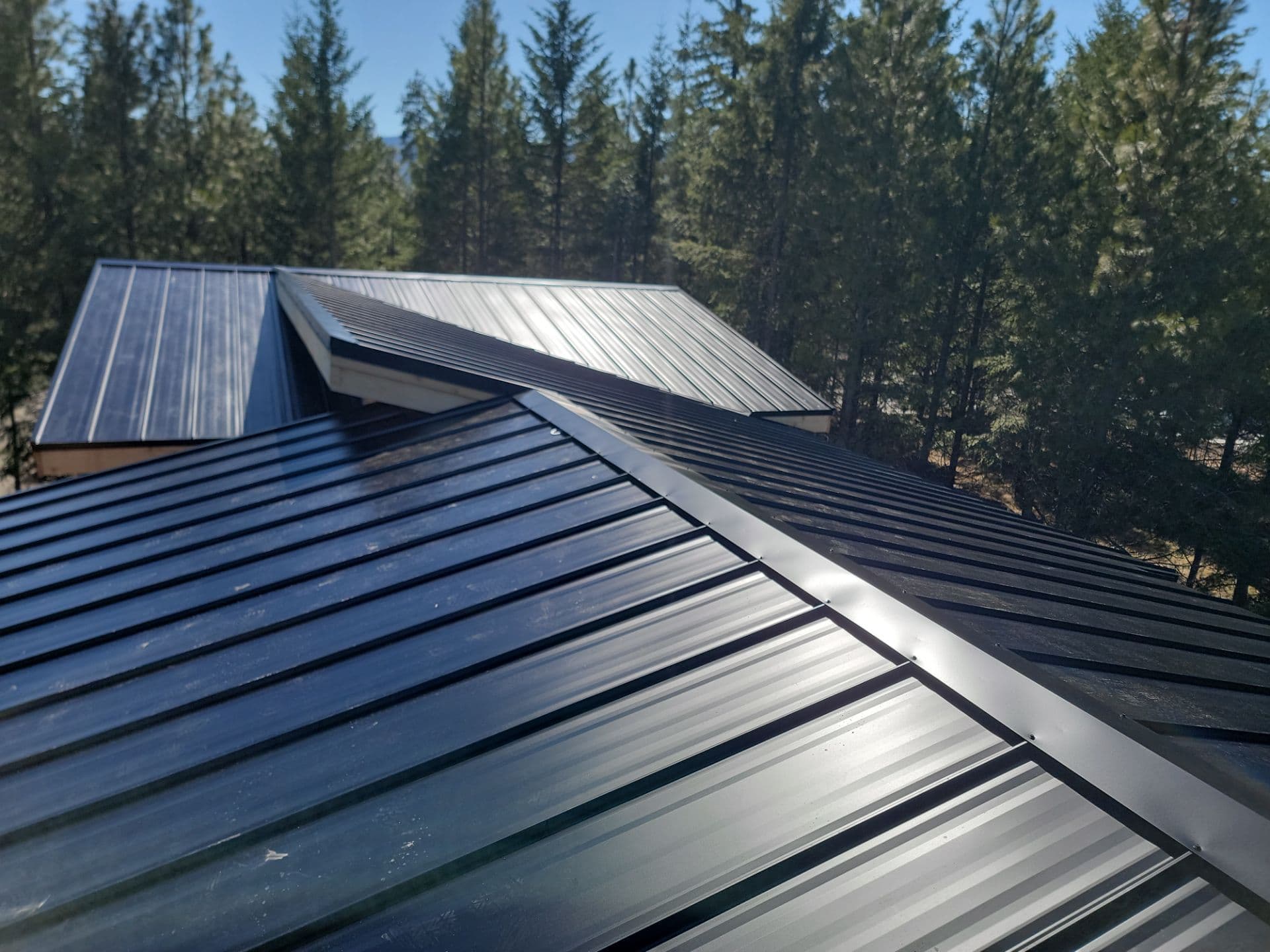 Roofing Systems Engineered for Toppenish Conditions